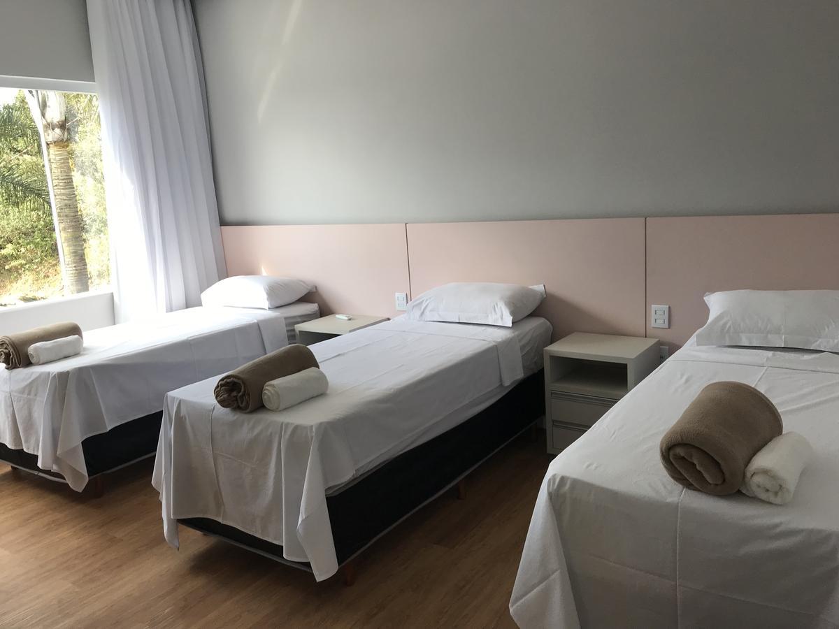 Suites De Luxo Paraiso De Minas Escarpas Capitolio Ngoại thất bức ảnh